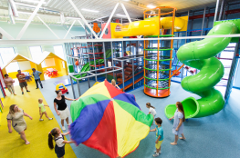 Częstochowa Atrakcja Sala | plac zabaw Bumerang